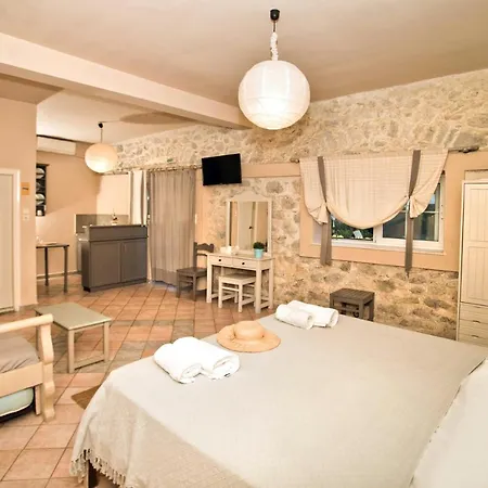 Paloma Luxury